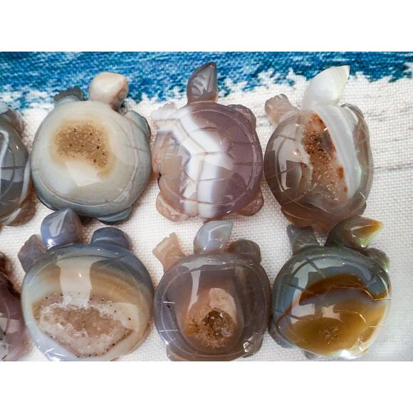Druzy Agate Turtle Carving - Picture 4 of 8